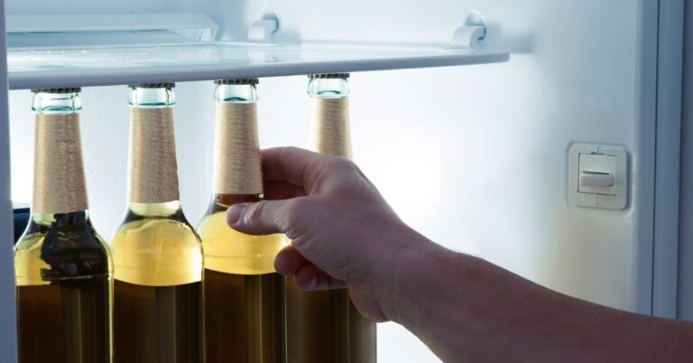 Conserto de Cervejeira em São José dos Pinhais | Assistência Perto de Mim Cervejeira não gela